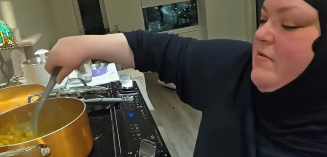 Seylah Vie tweet media