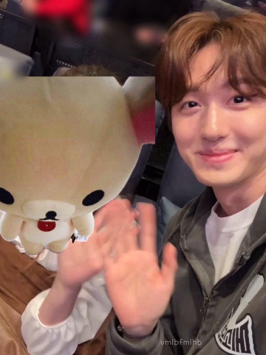 토리🛸 tweet media