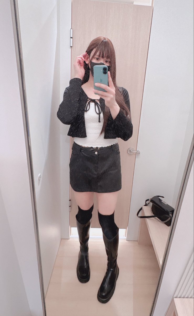 小妤涵 tweet media