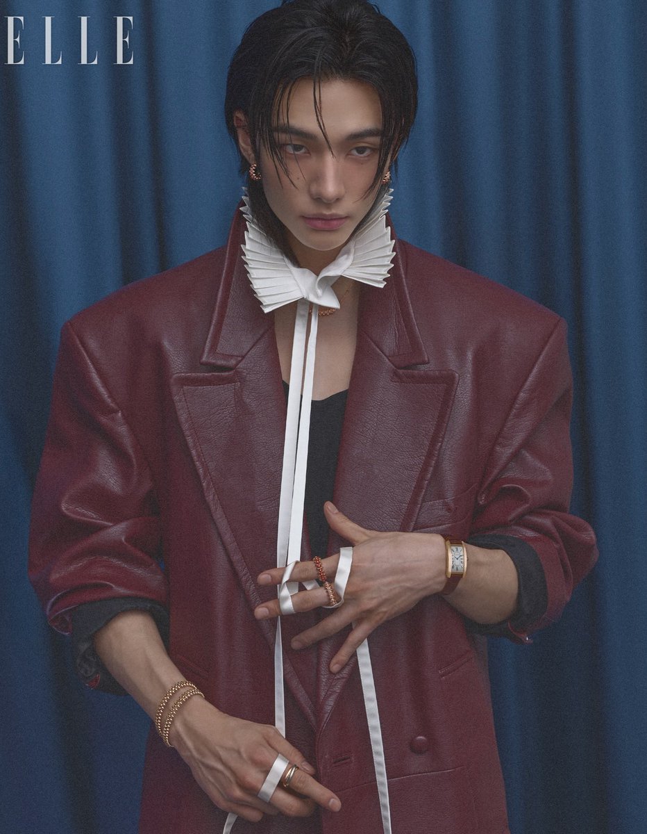 hyunjin pics tweet media