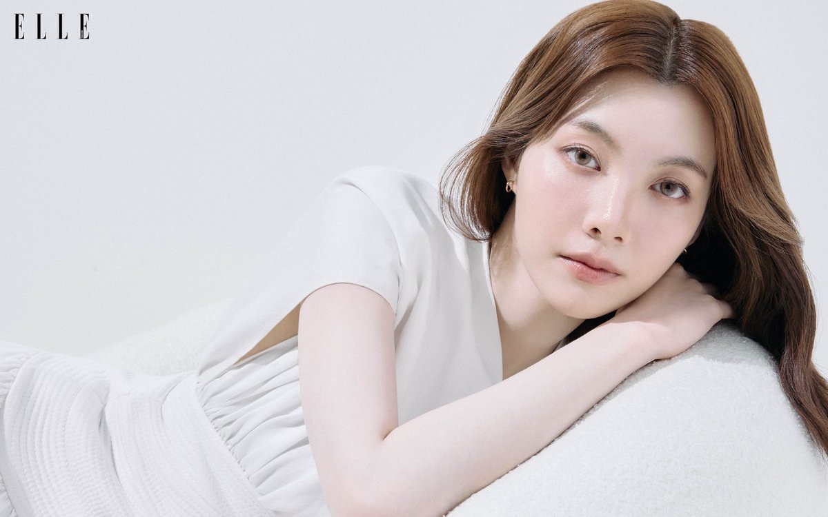 ELLE Thailand tweet media