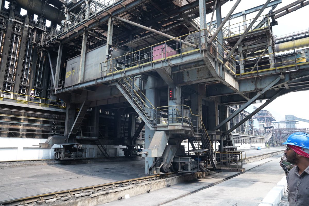 BjpVarma's tweet image. Reviewed #RINL Coke Oven Units today with Union minster  Shri @hd_kumaraswamy  garu.

Key to #steel production and plant revival.

Under hon’ble Prime minster Shri. @narendramodi ’s ji leadership, Govt is committed to strengthening RINL and worker welfare.