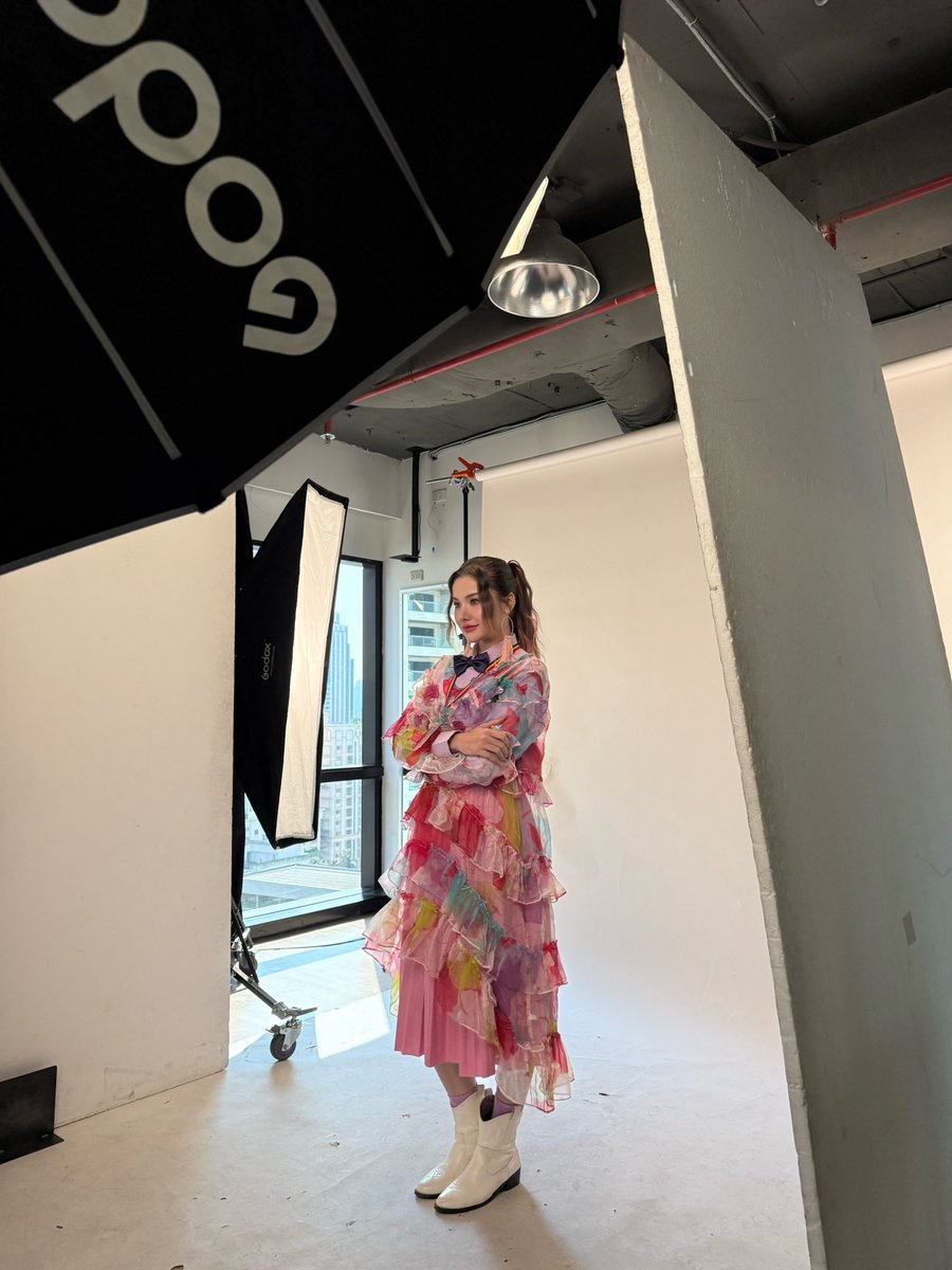 ไอ แอม มึนตึ้บ tweet media