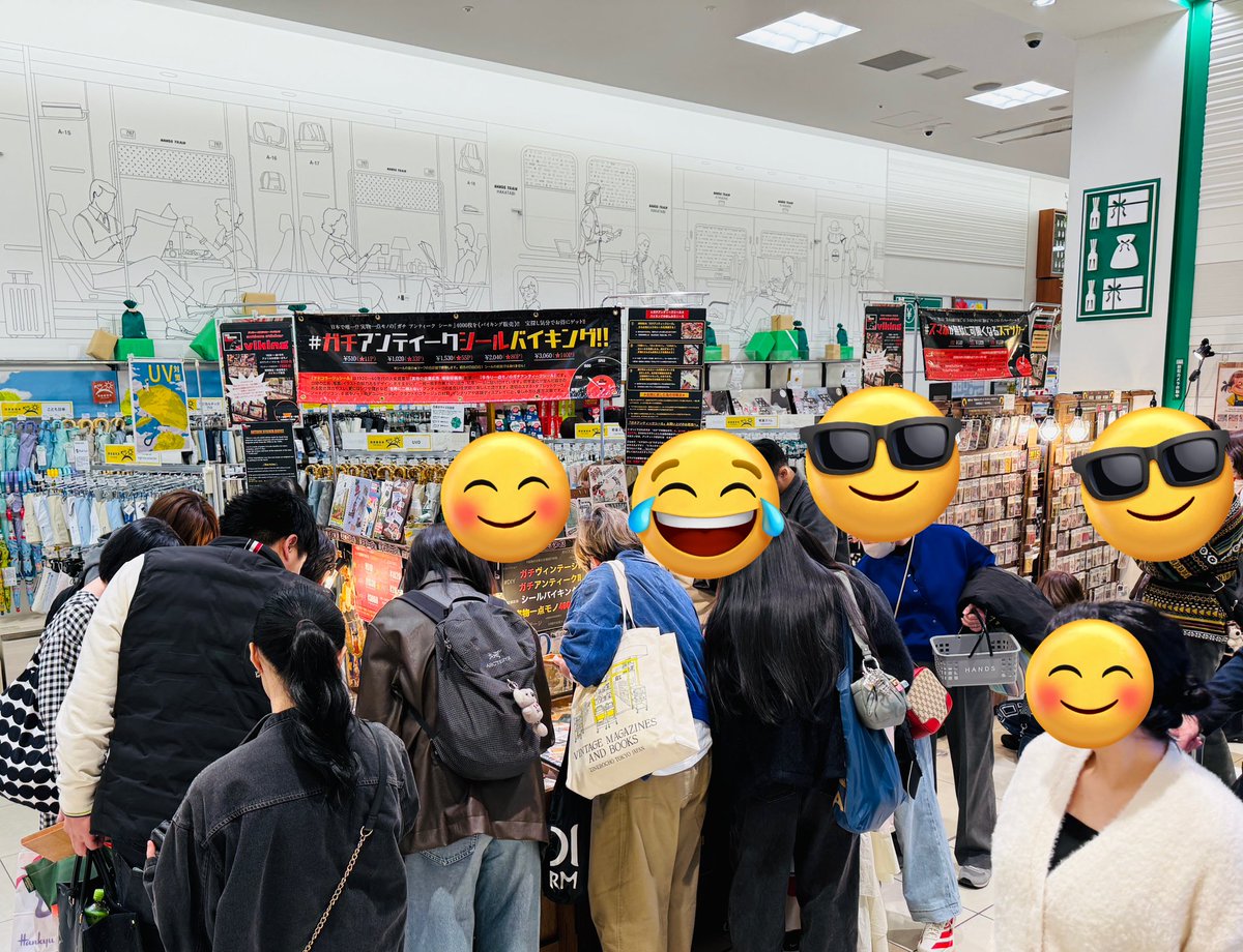 time_ad_record's tweet photo. さよなら博多！またね九州！、連日沢山のご来店ありがとうございました！最終日の本日は17時に終了です！最後の1時間半オマケ頑張っちゃうぞー！ https://t.co/xqjgWDipCg