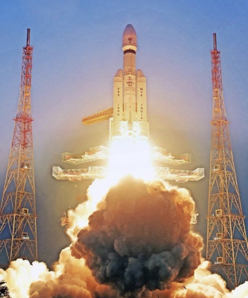 ISRO sent a Mars mission for $74M, less than the budget of the movie Gravity 🤯 

100,000+ recognized startups 🚀🚀 

$11B in startup funding in 2025

60% of the world's vaccines produced

20% of global generic medicines😃😃

GenAI startups grew 3.7X in a single year

India is