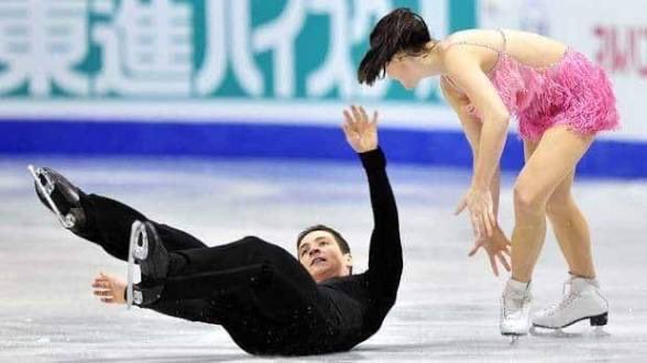 Daily Flops tweet media