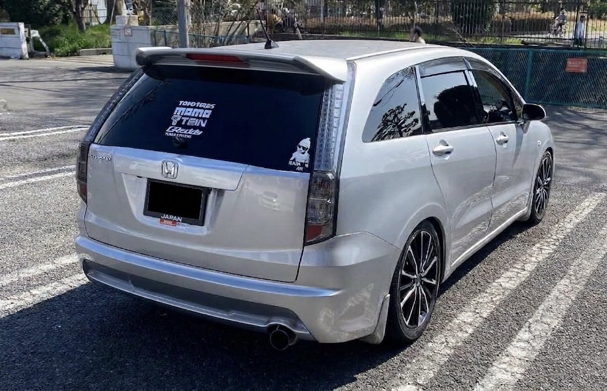Kami_yuki39's tweet photo. 制作途中
#RN6
#ホンダストリーム
#ストリーム https://t.co/rGEEqRRWNR