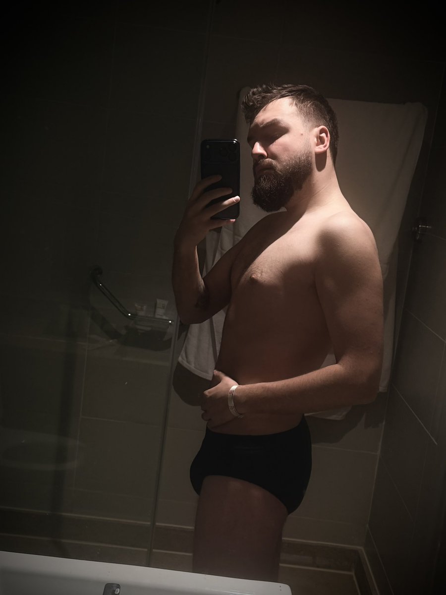 просто Леха tweet media