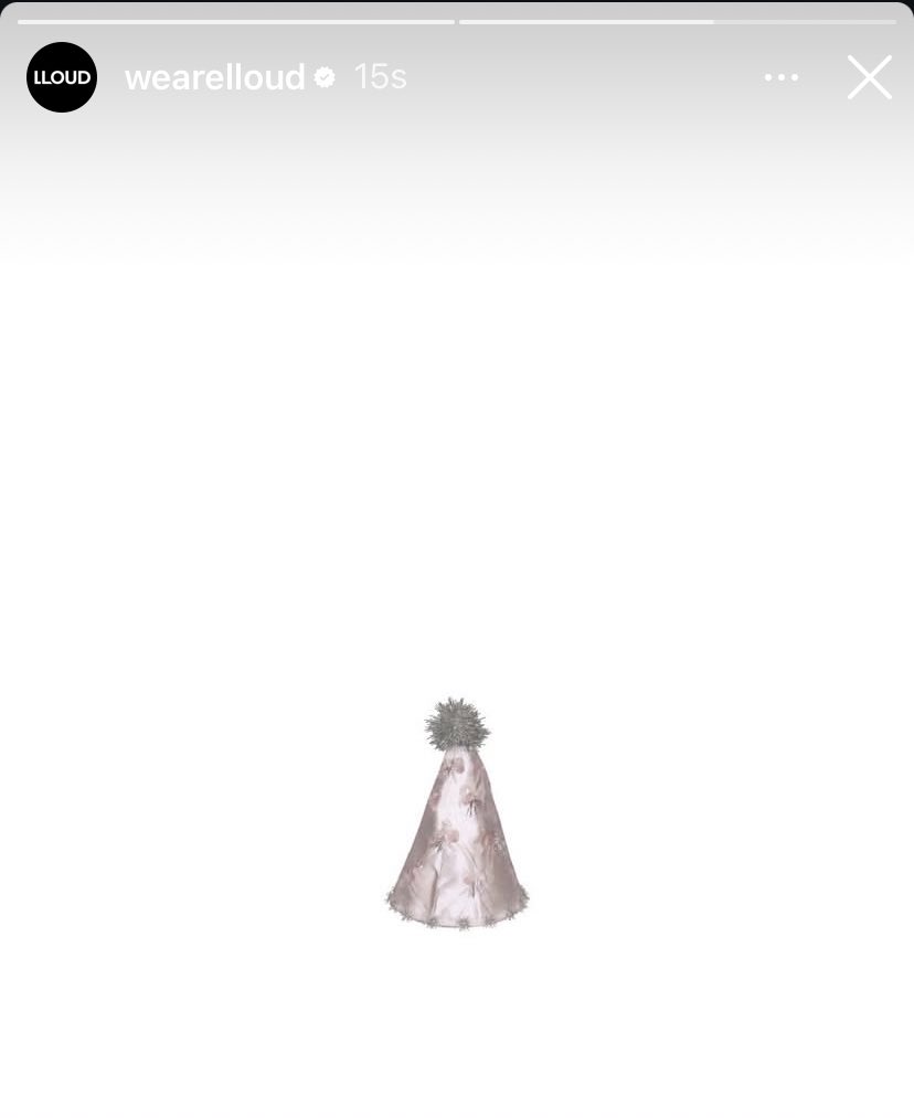 ria ✮⋆˙ tweet media