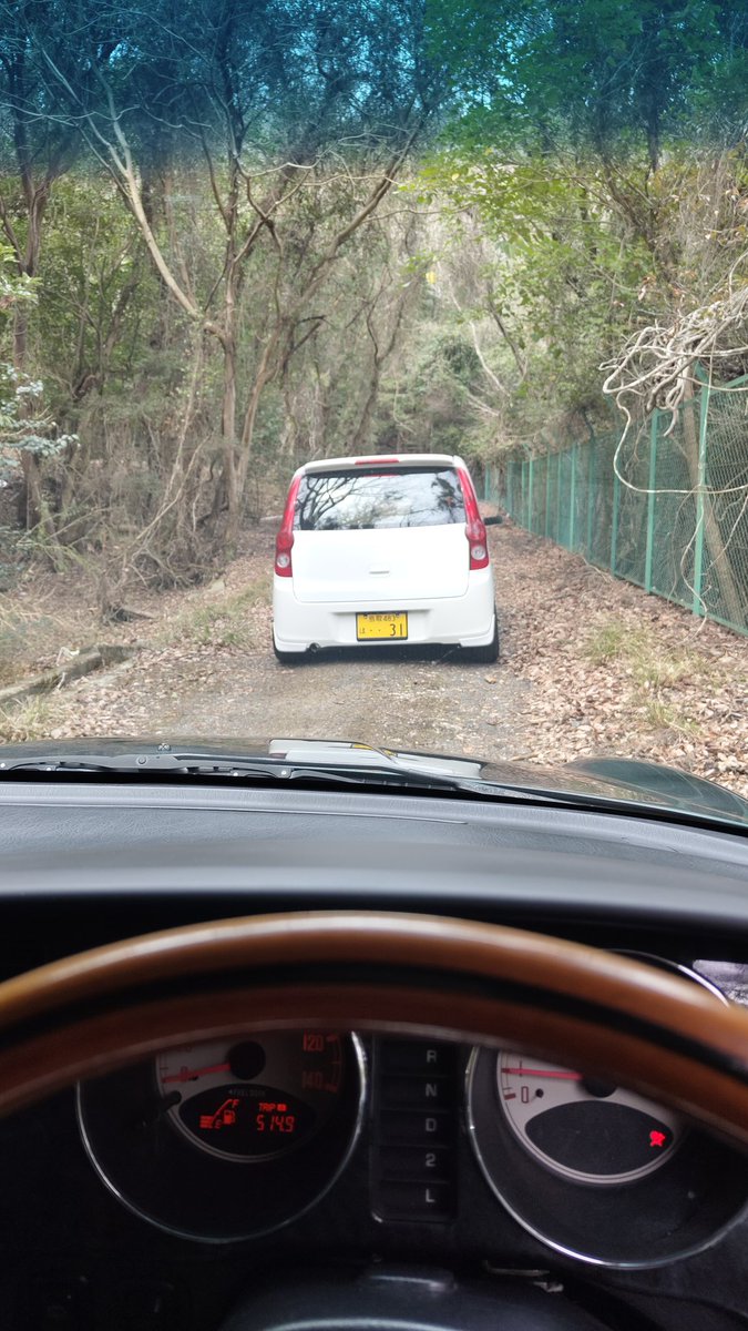 やーはる tweet media