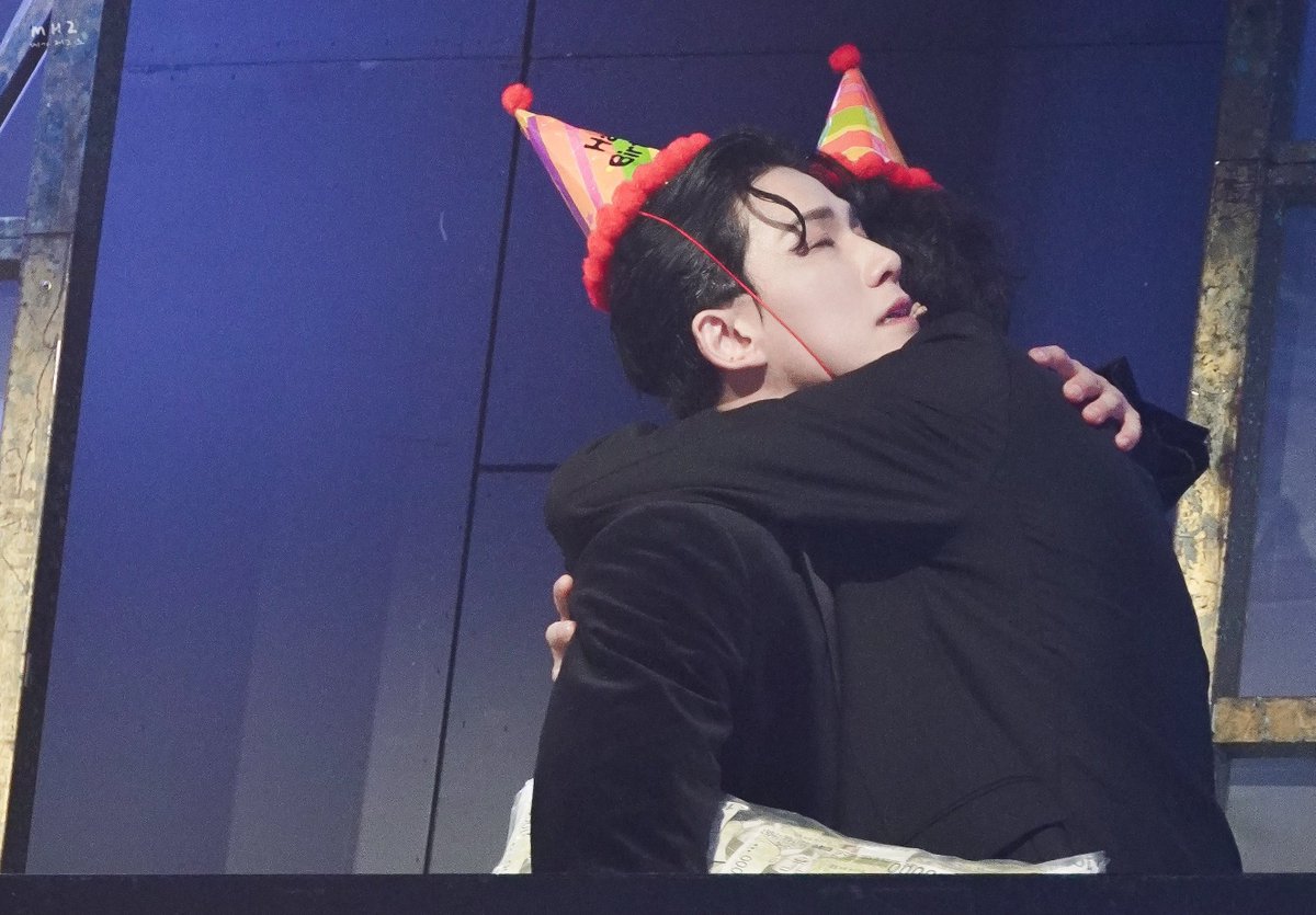 🅼🅷🆉 tweet media