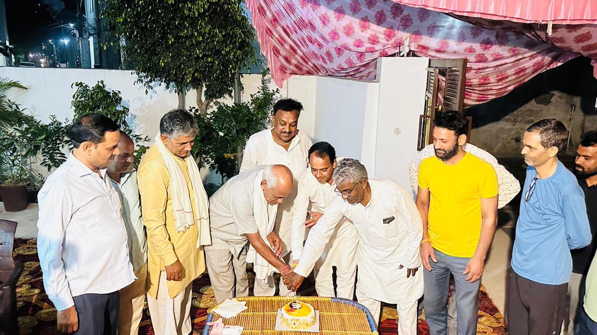 Sunderlal Sarpanch Sikanderpur tweet media