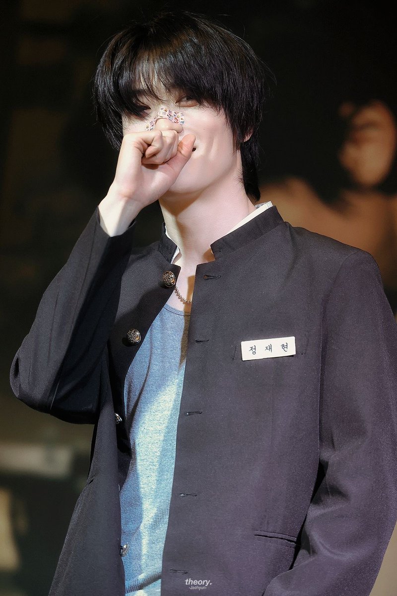 77 (@99tulips) on Twitter photo 