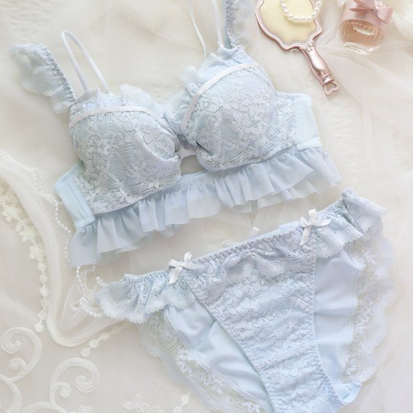 ๐ฟ๐๐๐ธ๐
๐ด๐_๐๐น๐น๐ผ๐ถ๐ผ๐ด๐ฟ tweet media