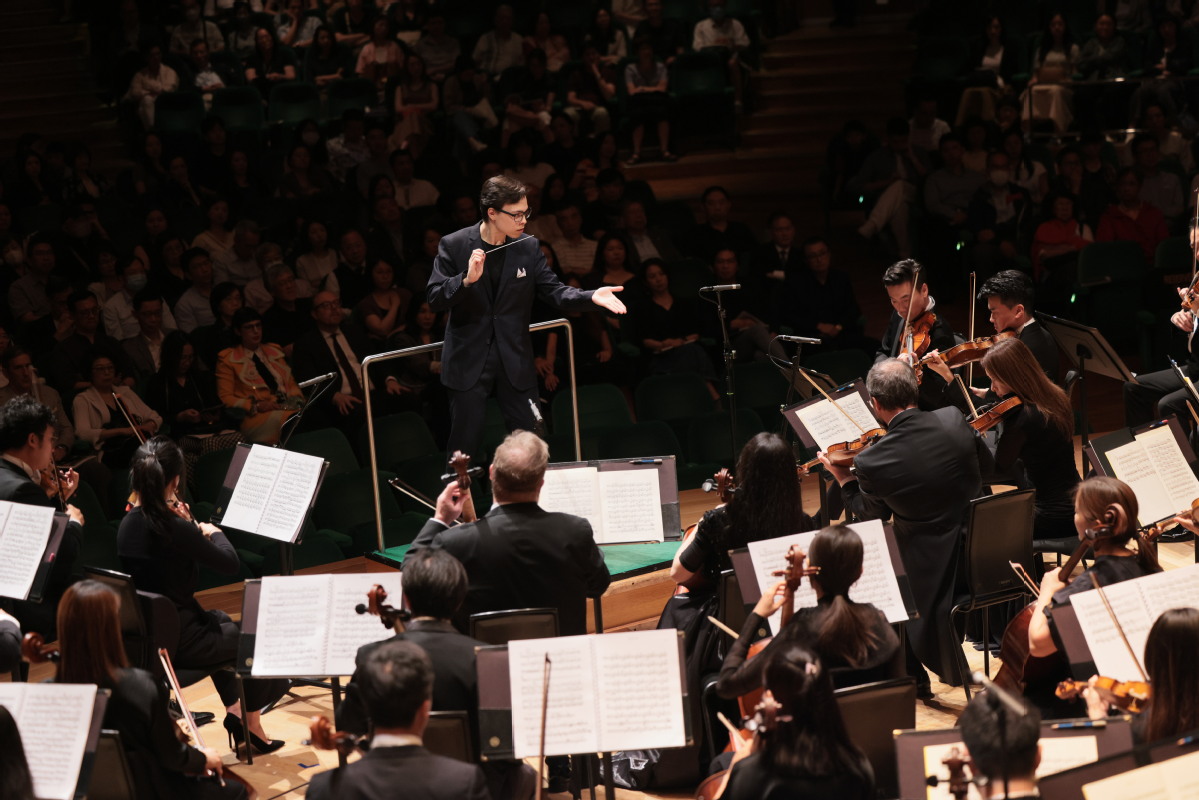 Performing Arts in China tweet media