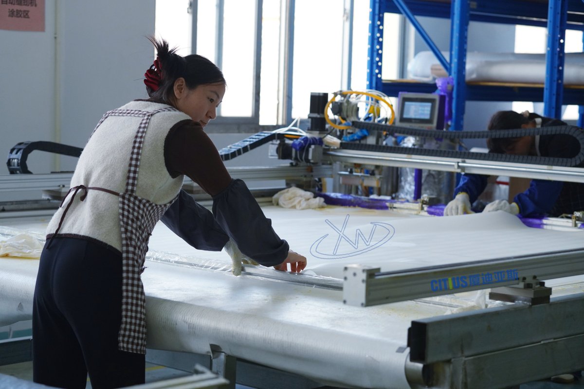 XiamenCitius's tweet photo. Workshop routine: weaving, sewing, heat-setting and inspection proceed in order. Every step is repeatedly verified for stability and durability—ensuring reliable filtration performance in real operations.
#workshop #filterCloth #Citius #Factory https://t.co/kAMdqhYf9p