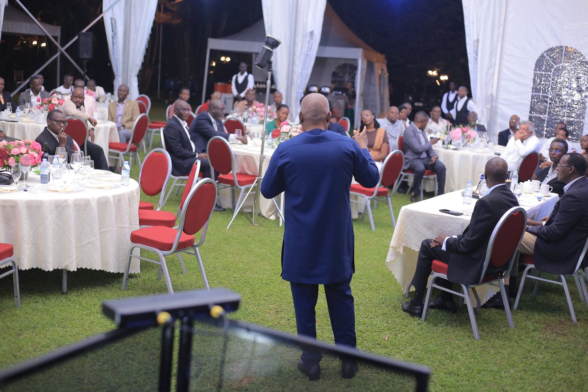 Emmanuel Katongole tweet media