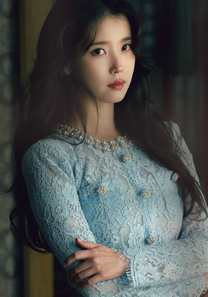 세나ᡣ𐭩 tweet media