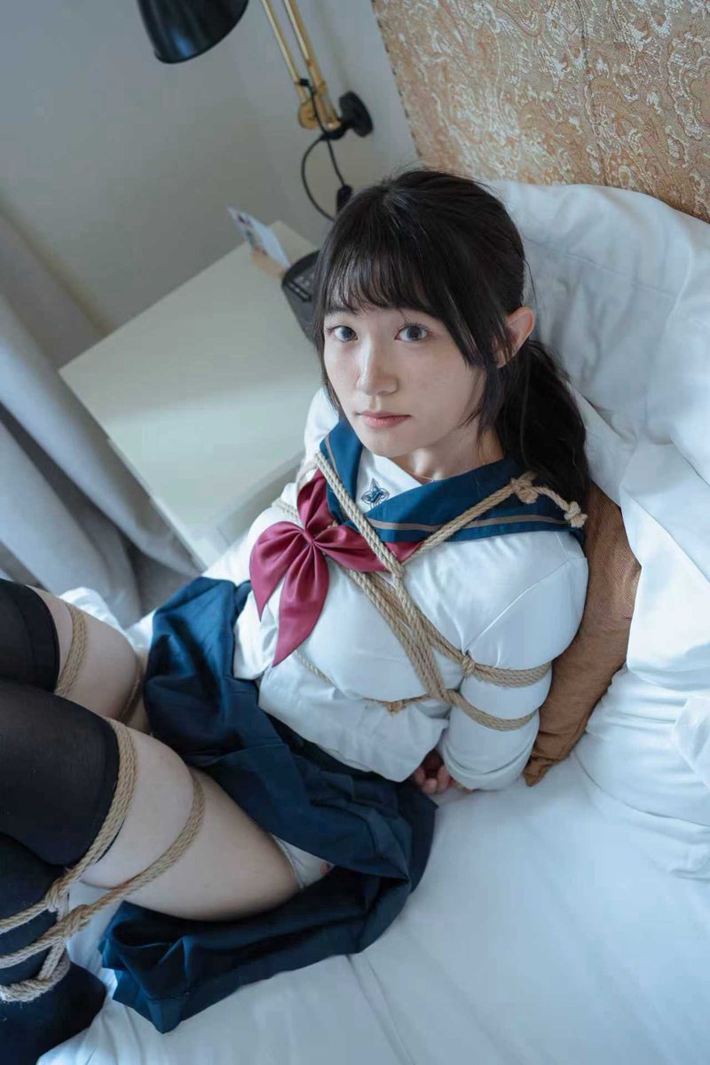 強く縛って【縄写真】