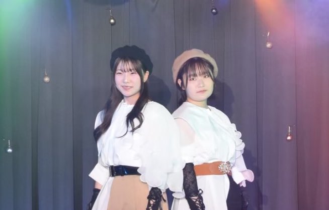 初めてのラジオ生出演です！！
ﾄﾞｷﾄﾞｷ(⑉• •⑉)‥♡
お時間ある方、ぜひお聞きください(*´˘`*)