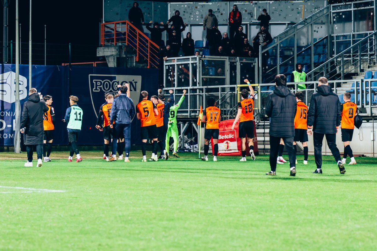 Chrobry Głogów tweet media