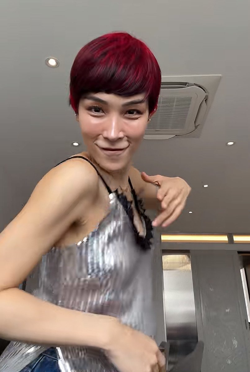 𝓬𝓴 tweet media