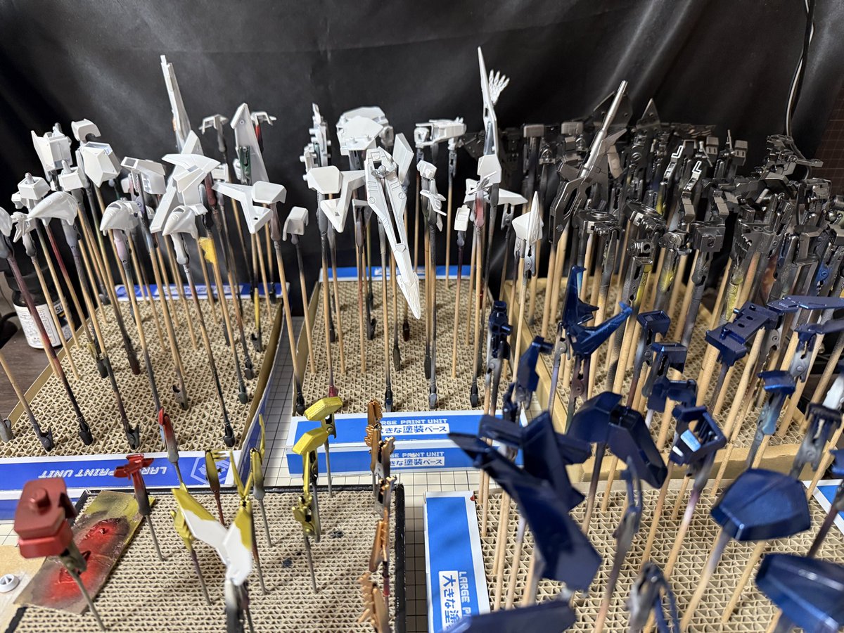 r.factory tweet media