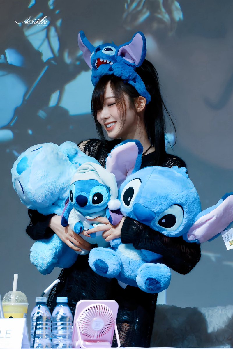 Aerielis tweet media