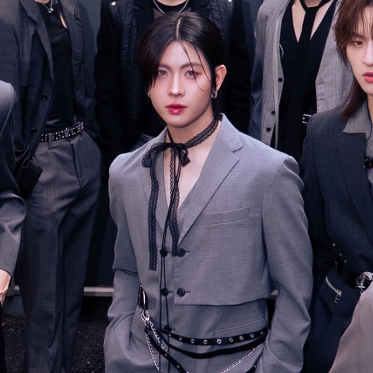 little b ꙳ ⭐️ tweet media