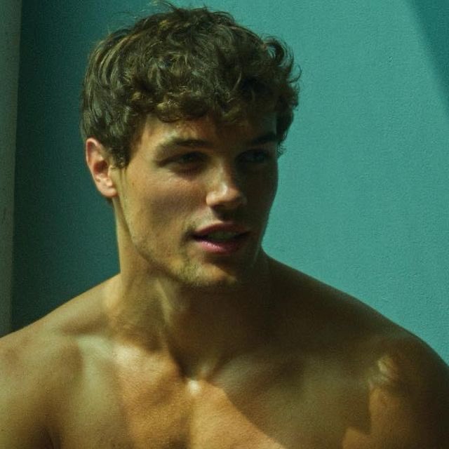 CoconutGreek tweet media