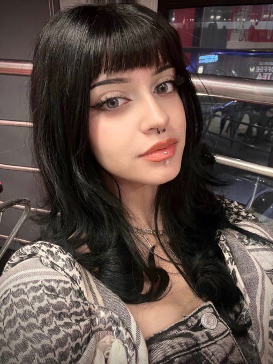 Elixboyy's tweet photo. العظيمه المقدسه ريماس 🛐😵‍💫

ابداء بالخضوع لها وتقديسها لانك راح تجد الراحه و الطمأنينه فيها وفي جمالها العظيم لا تغرك الدنيا وتجعلك بعيد عن تقديسها وتعظيمها 🛐😵‍💫

ا��عل حياتك اجمل وامتع بالتقرب لها ولجبروتها الطاغي واجعل لحياتك هدف اسمى بتقديسها والتقرب لها🐽💗 https://t.co/C6sOrNj0wZ