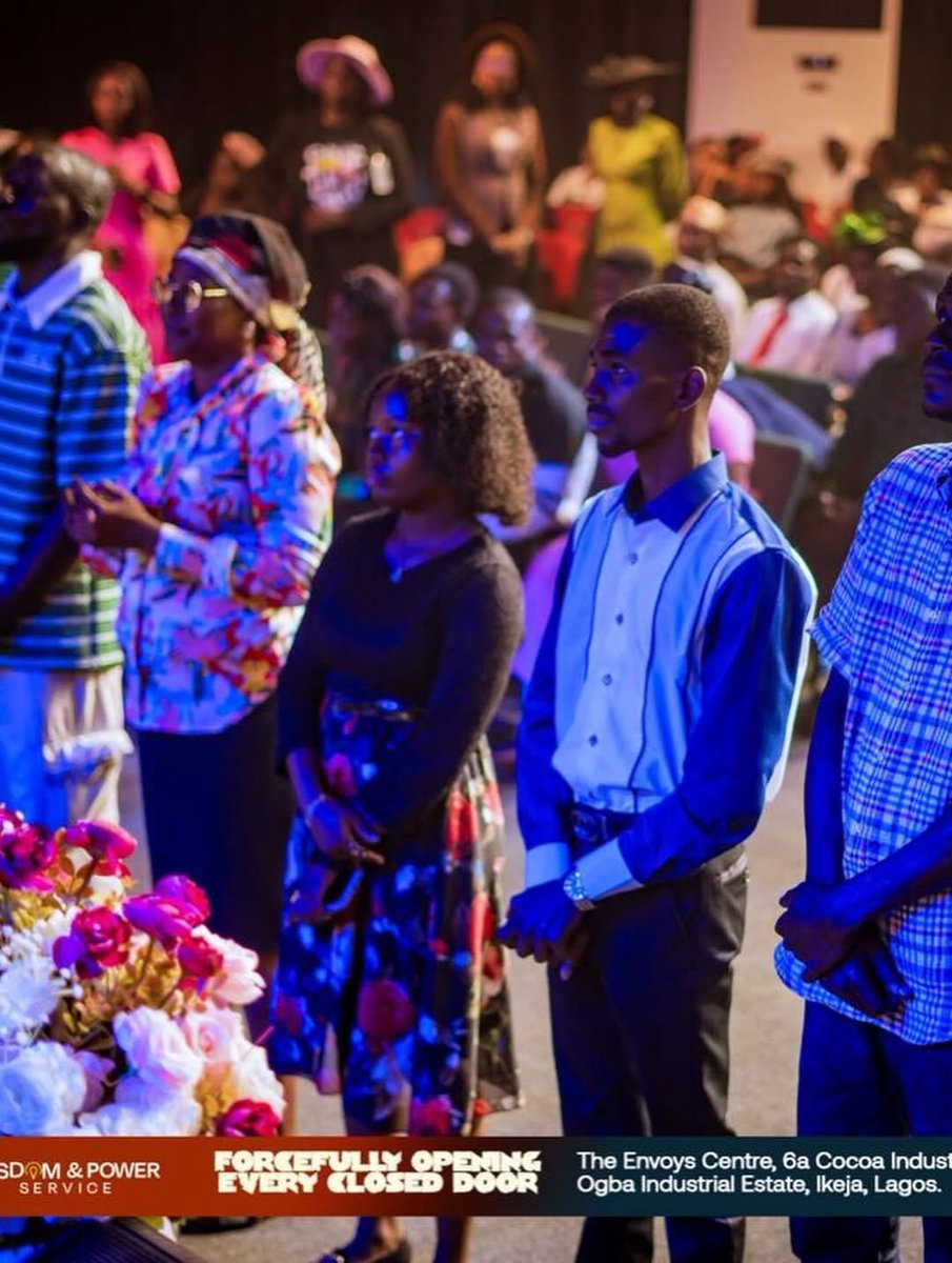 rccgtheenvoys's tweet photo. Our Father in the Lord, Pst. Daniel Olawande, joined us online as he celebrated our VIPs, our first-timers.

Thank you for worshipping with us this Sunday. We’re glad you came!

See you next week.

#RCCGTheEnvoys 
#WisdomService 
#PDanielOlawande https://t.co/OtKhXncMO2