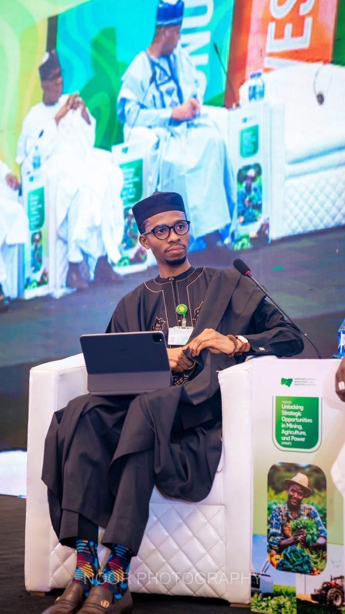 Social__Ustaxxx tweet media