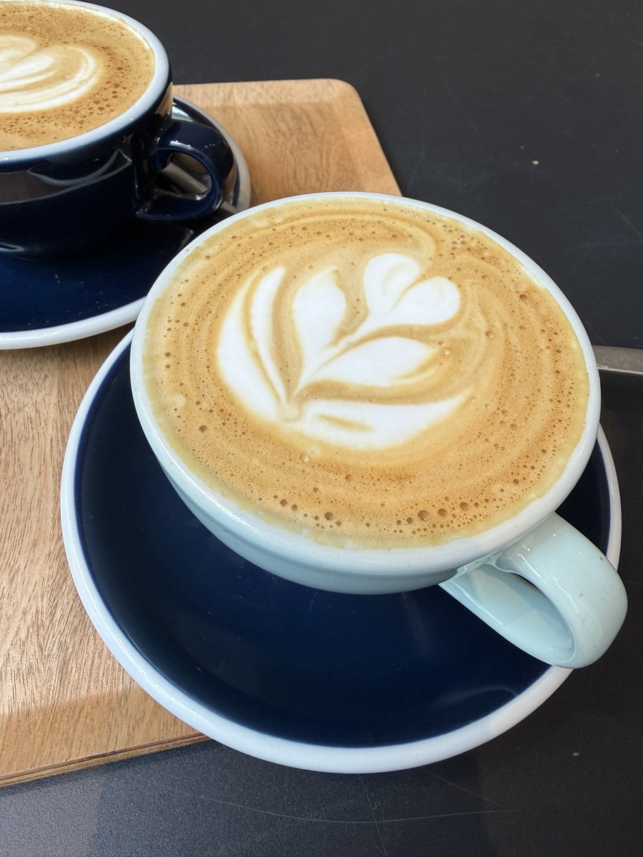 Marii 🌙 tweet media