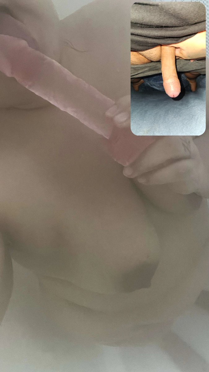 Galaxy1031311's tweet photo. Hubby won't be back till tomorrow I had to call him to show him how much I miss him 😘. We had a lil fun at the end lol 🙊😘 https://t.co/ua7DJ4EeiN