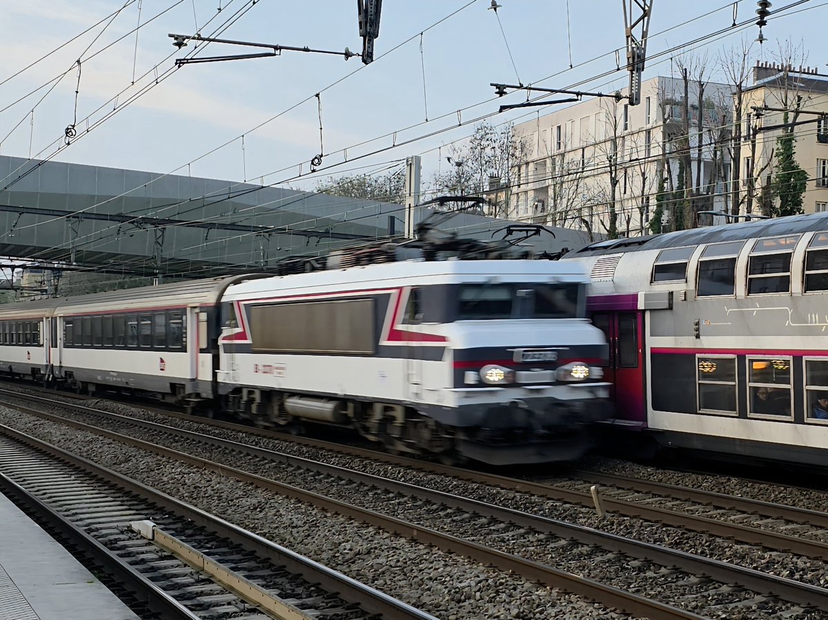 Vincent D. tweet media