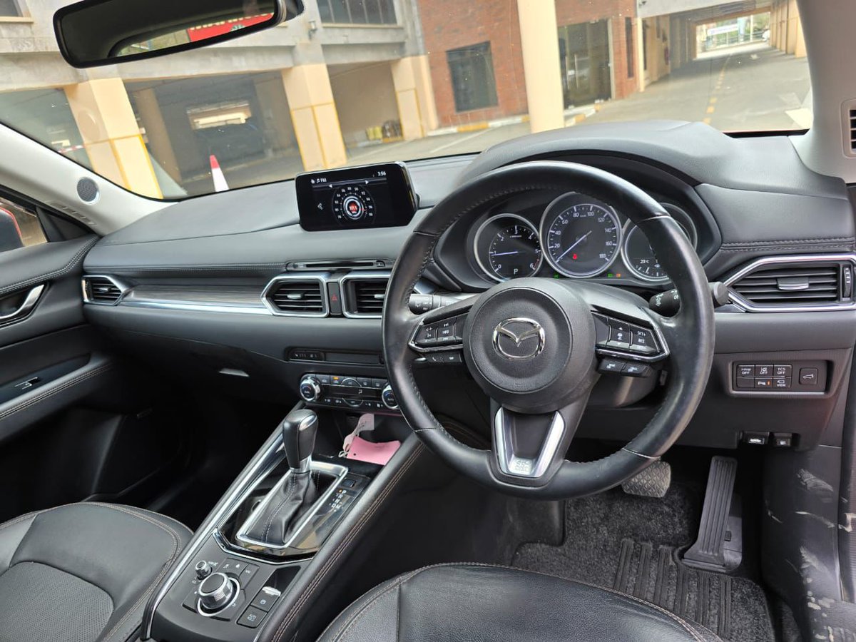 Unique Cars tweet media