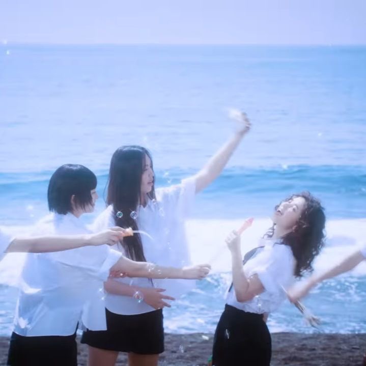 ⊹₊⟡⋆ najma tweet media