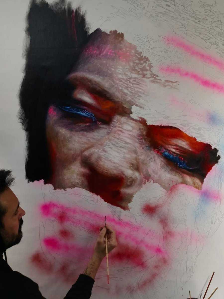 “After everything”
150x150 cm, oil on canvas, wip
2026.

We met in motion — two strangers perfectly aligned for a moment that never asked to stay.
Your face dissolved into a blur, a ghost I almost knew…
and somewhere in that passing, I became ghost too.

#artist #artistlife #art