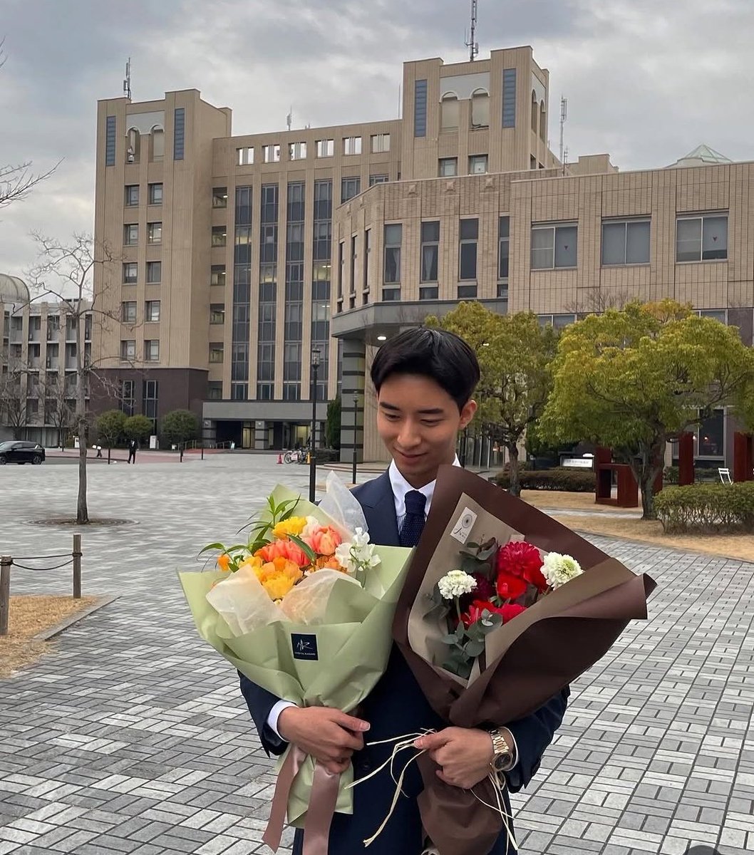annisfitriana's tweet photo. momen sebahagia ini dirusak oleh sekelompok orang yang ingin egonya terdengar, percuma! smp tangan kalian pegel juga gak bakal ada hasil, can you please stfu #bomi #theboyfriendseason2 https://t.co/BsmXbgIKQ5