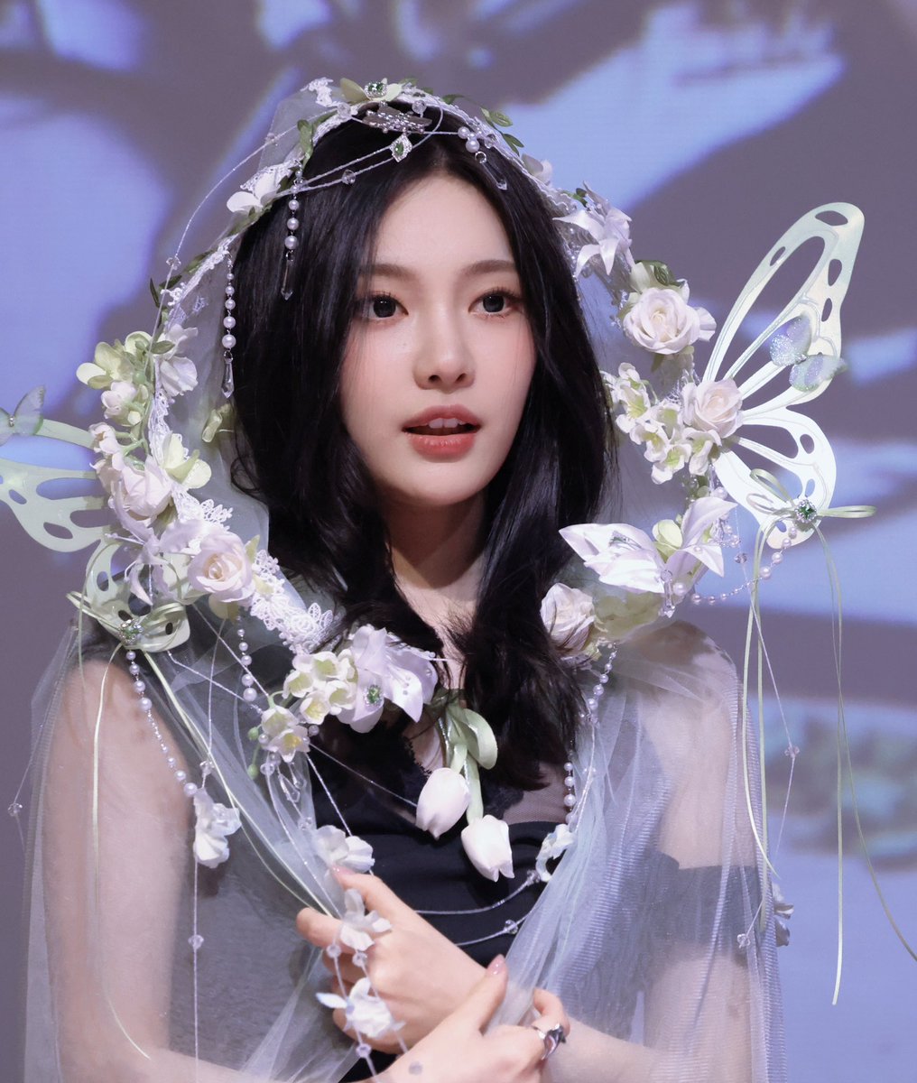 FaCaiing tweet media