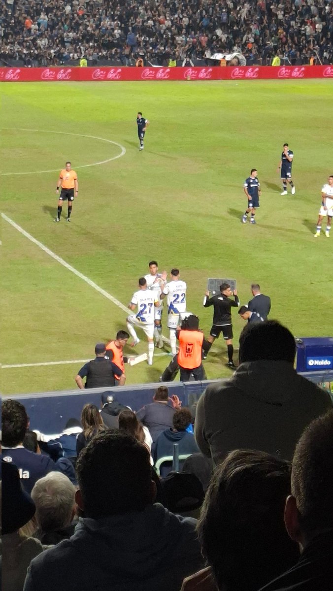 Mundo Central 13⭐ tweet media