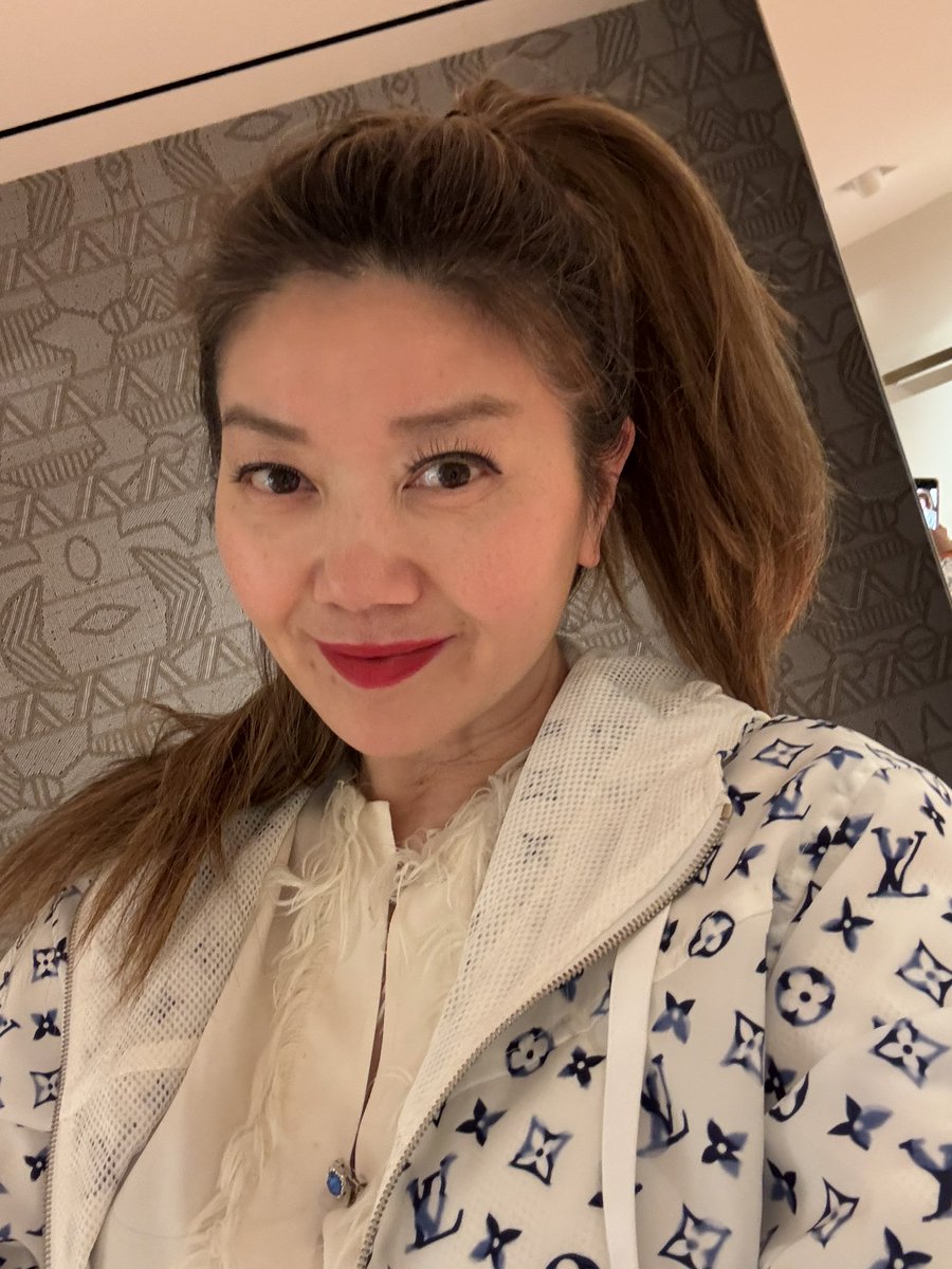 Layla Z.Y. Yang Personal Real Estate Corporation杨雷 tweet media