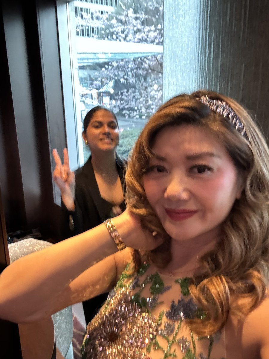 Layla Z.Y. Yang Personal Real Estate Corporation杨雷 tweet media