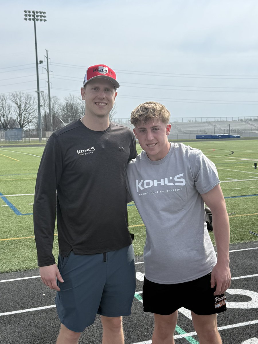 Chase Sims 4.5⭐️ tweet media