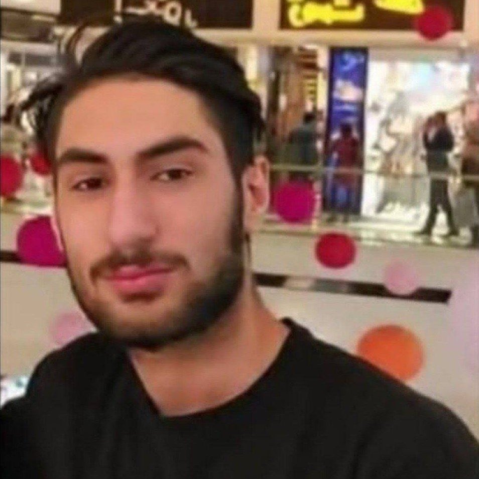 Moeshajgrnwood tweet media