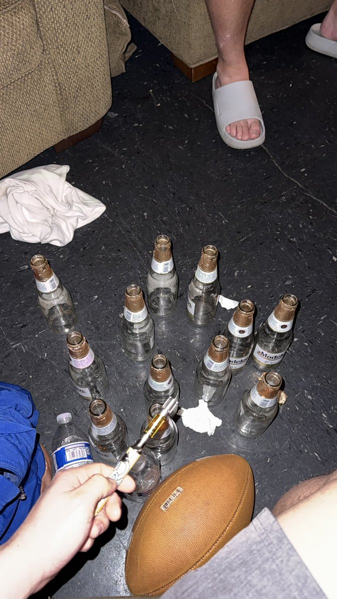 Juan “The Couch” Gonzales tweet media