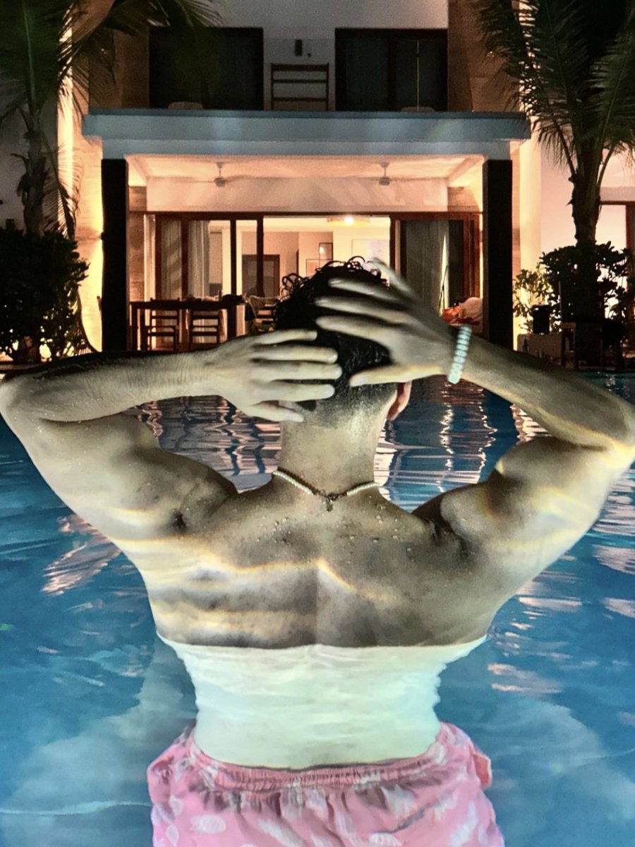 aresti y ya tweet media