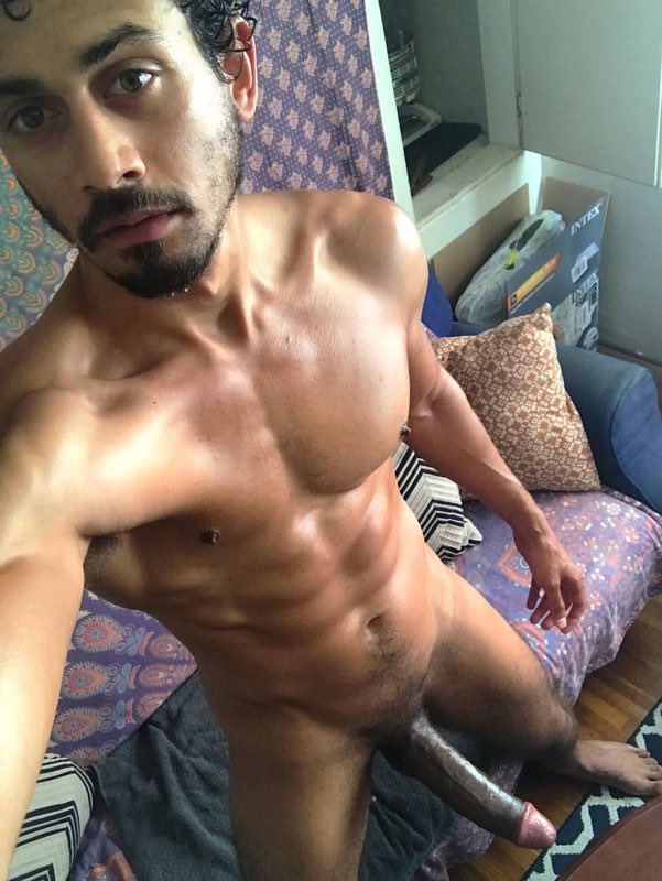 sᴀᴠᴀɢᴇ ꨄ tweet media