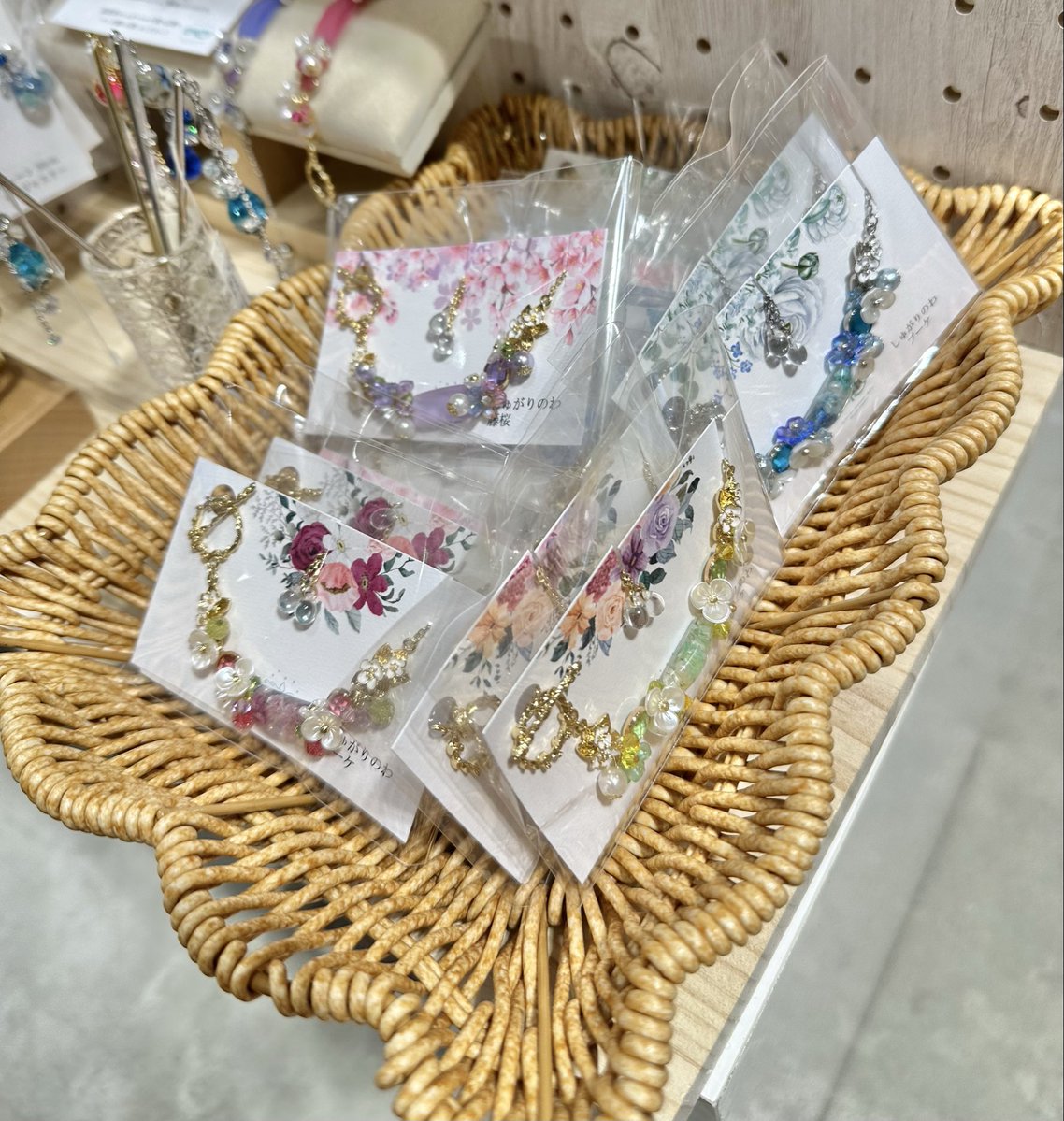 CARAMEL CUBE CHOCOLAT tweet media